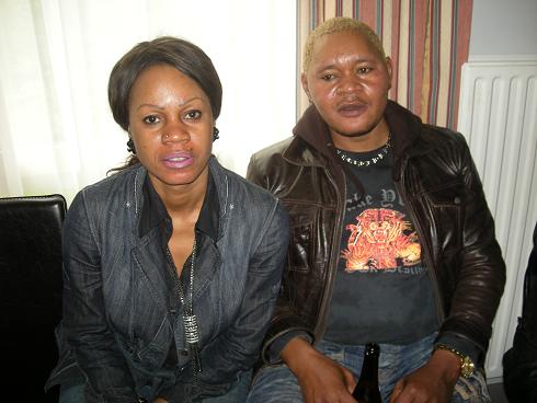 Mélanie et Peby Mambianga